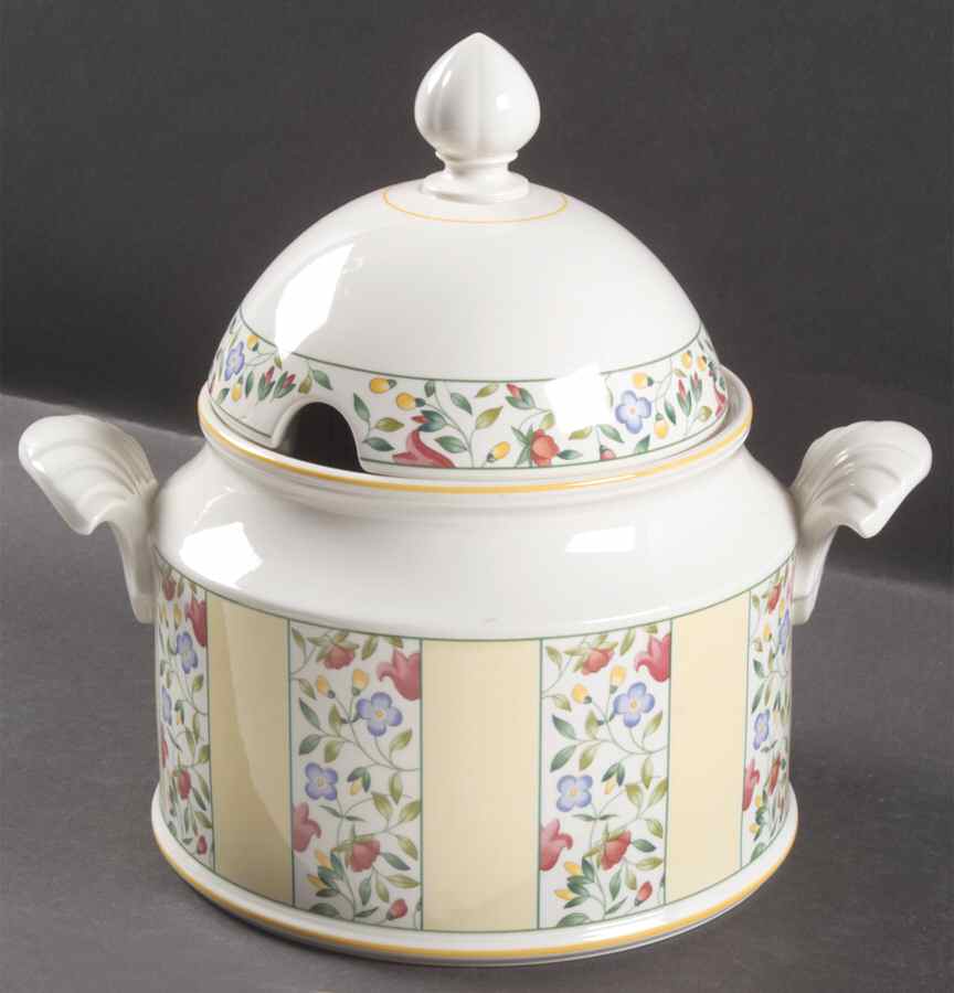 Virginia Tureen &  Lid by Villeroy & Boch-1