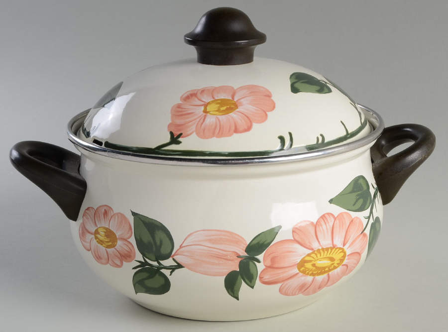 Wild Rose (Pink Flowers) 3.5 Quart Metal Covered Casserole by Villeroy & Boch-1