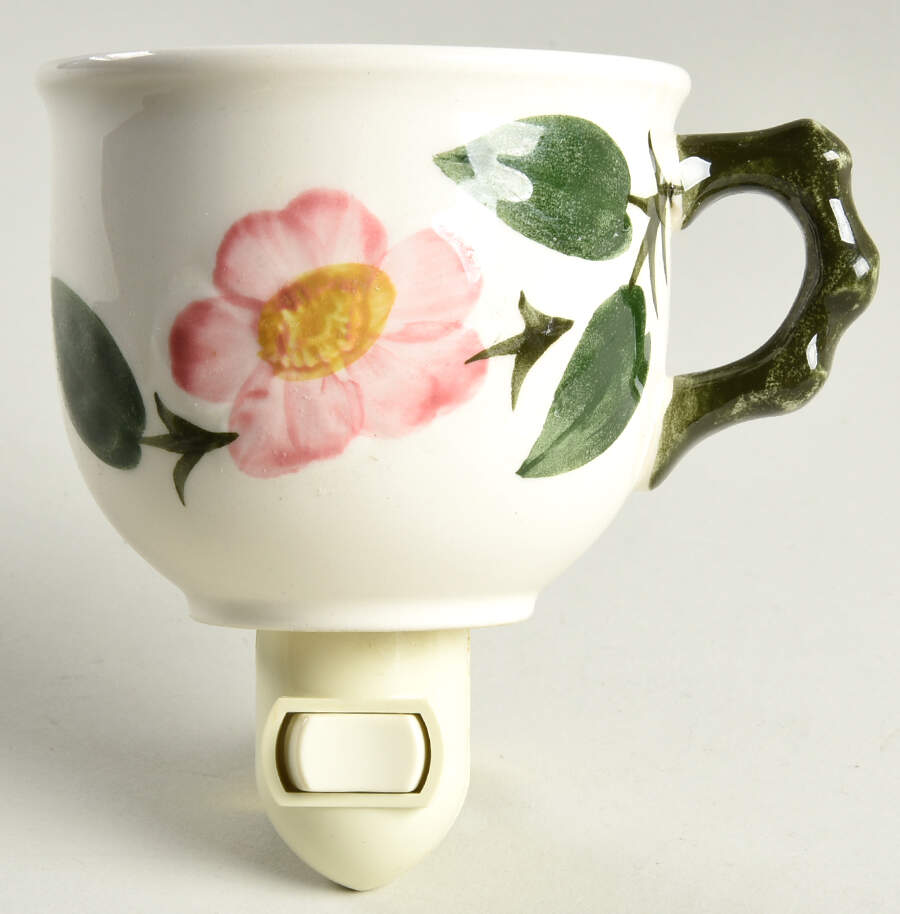 Wild Rose (Pink Flowers) 1 5/8" + cup (H) Night Light/Cup HC by Villeroy & Boch-1