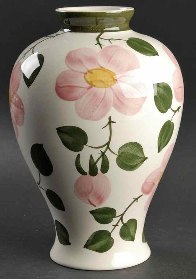 Wild Rose (Pink Flowers) 9" Vase by Villeroy & Boch-1
