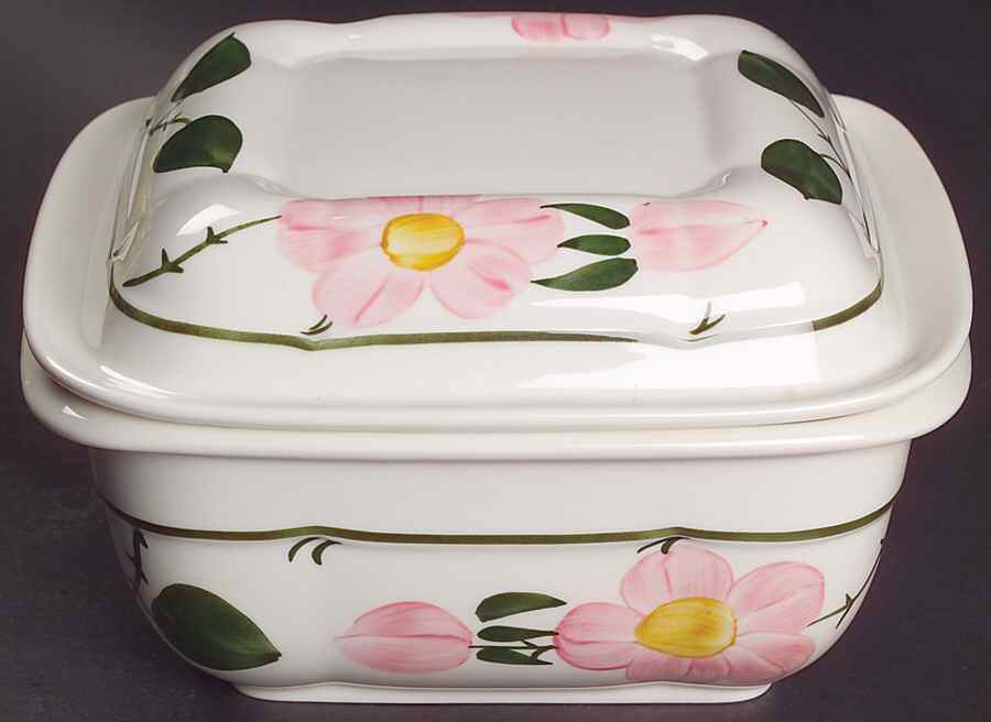 Wild Rose (Pink Flowers) 24 Oz Square Covered Casserole by Villeroy & Boch-1