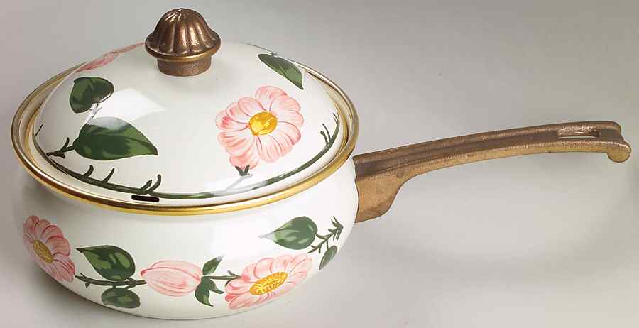 Wild Rose (Pink Flowers) 1.0 Quart Metal Covered Saucepan by Villeroy & Boch-1