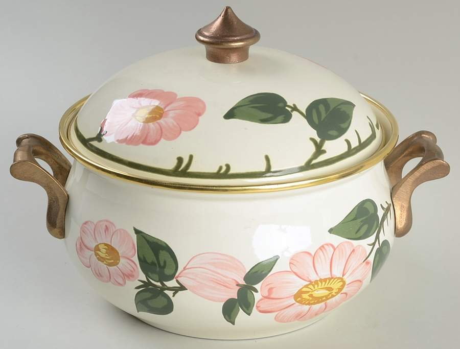Wild Rose (Pink Flowers) 3 Quart Metal Covered Casserole by Villeroy & Boch-1