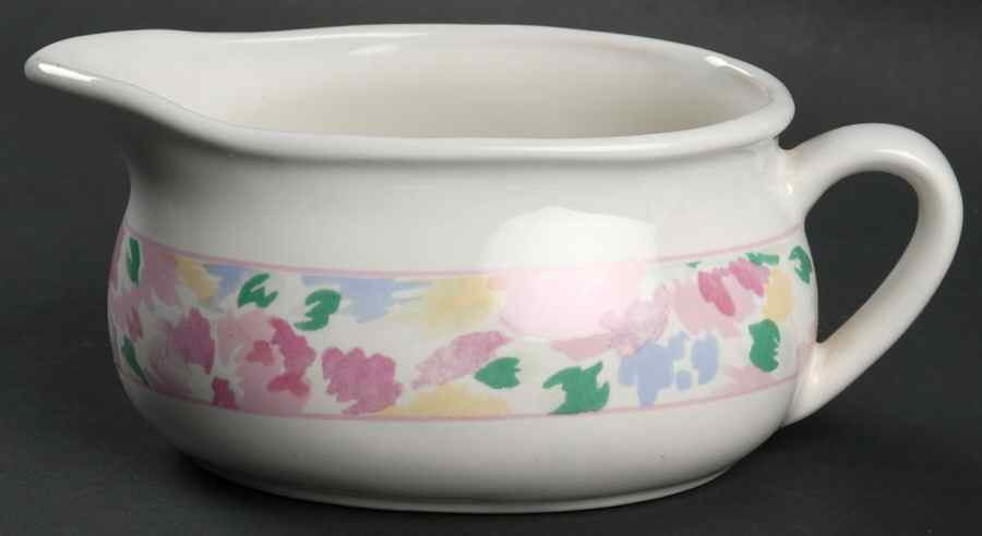 Bali Gravy Boat by Vitromaster-1