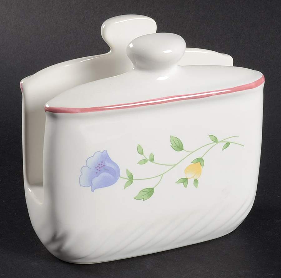 Elegance Napkin Holder by Vitromaster-1