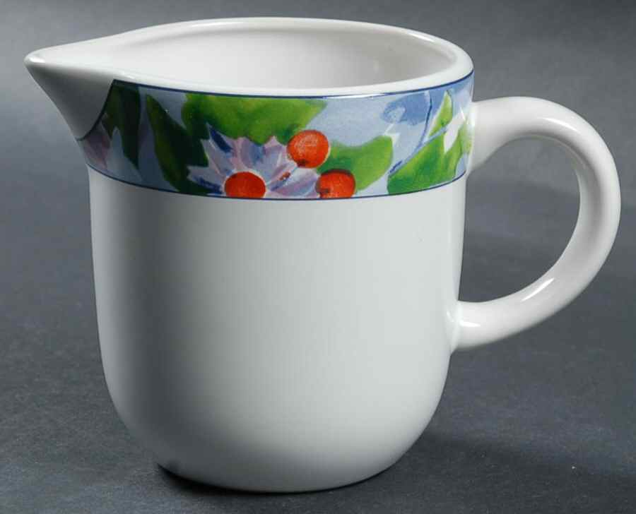 Inspiration Creamer by Vitromaster-1