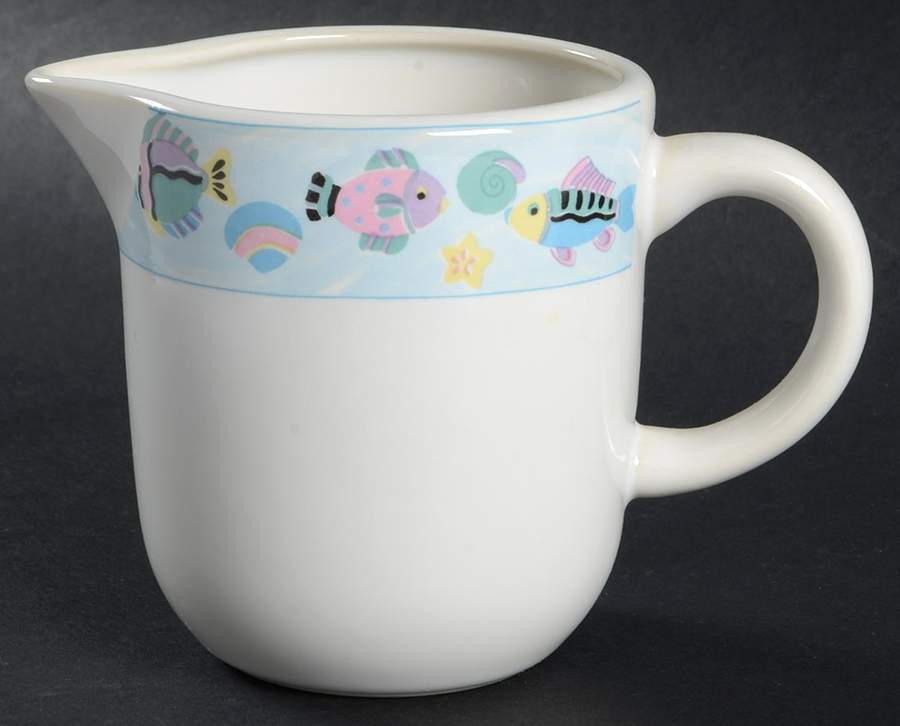 Sea Side Creamer by Vitromaster-1