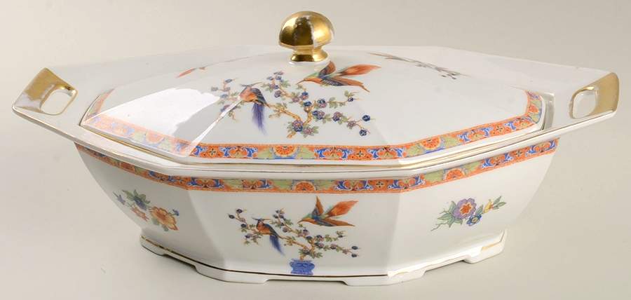 306 Oval Covered Vegetable by Victoria (Czech)-1
