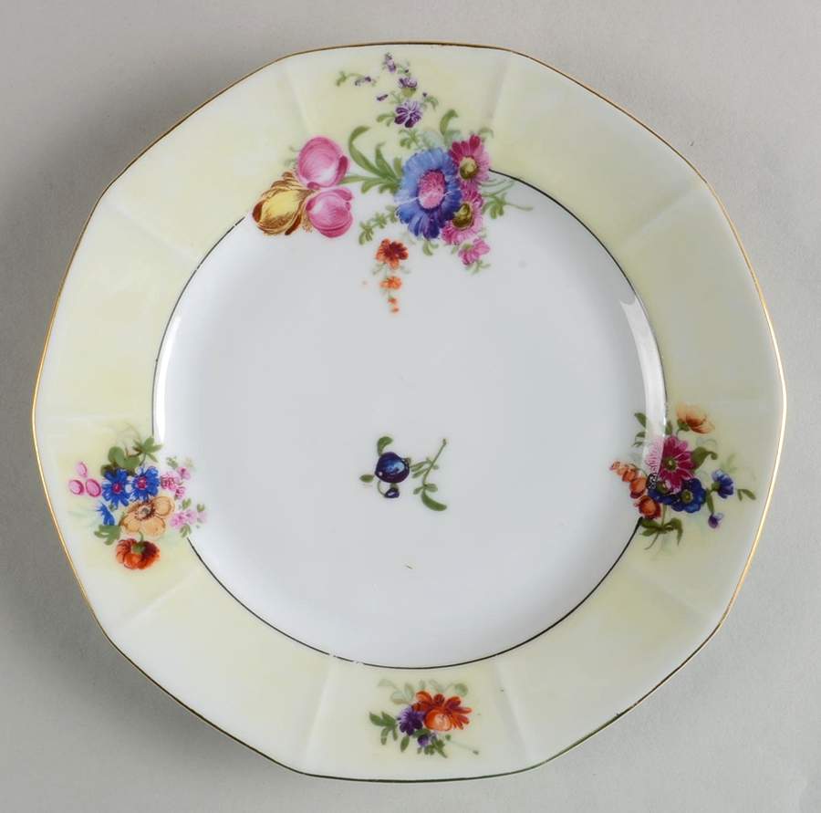 Maytime Salad Plate by Victoria (Czech)-1
