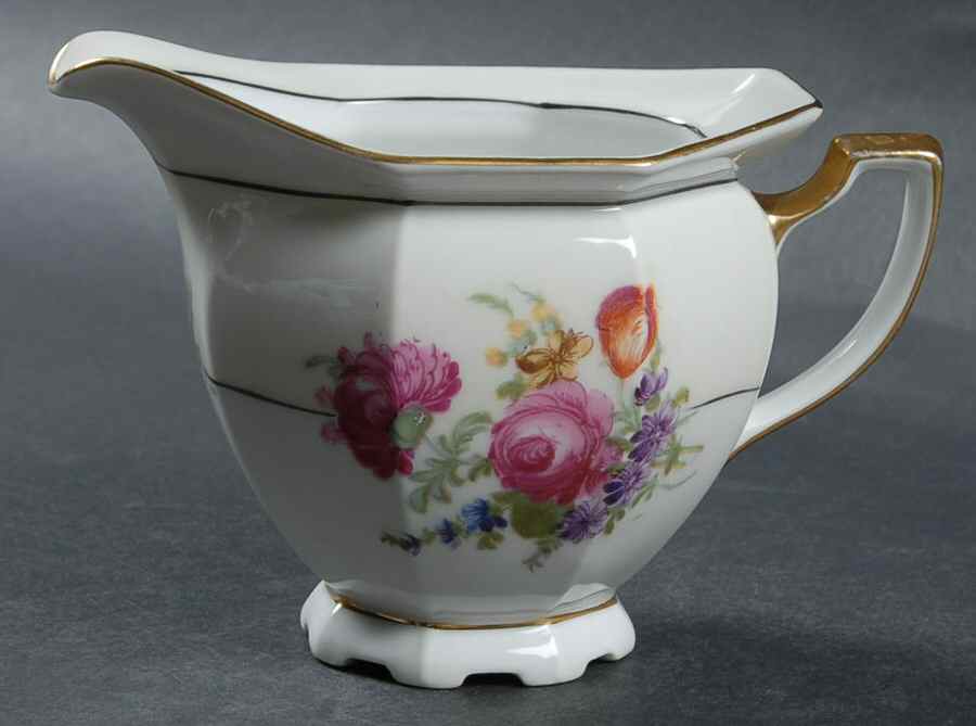 Maytime Creamer by Victoria (Czech)-1