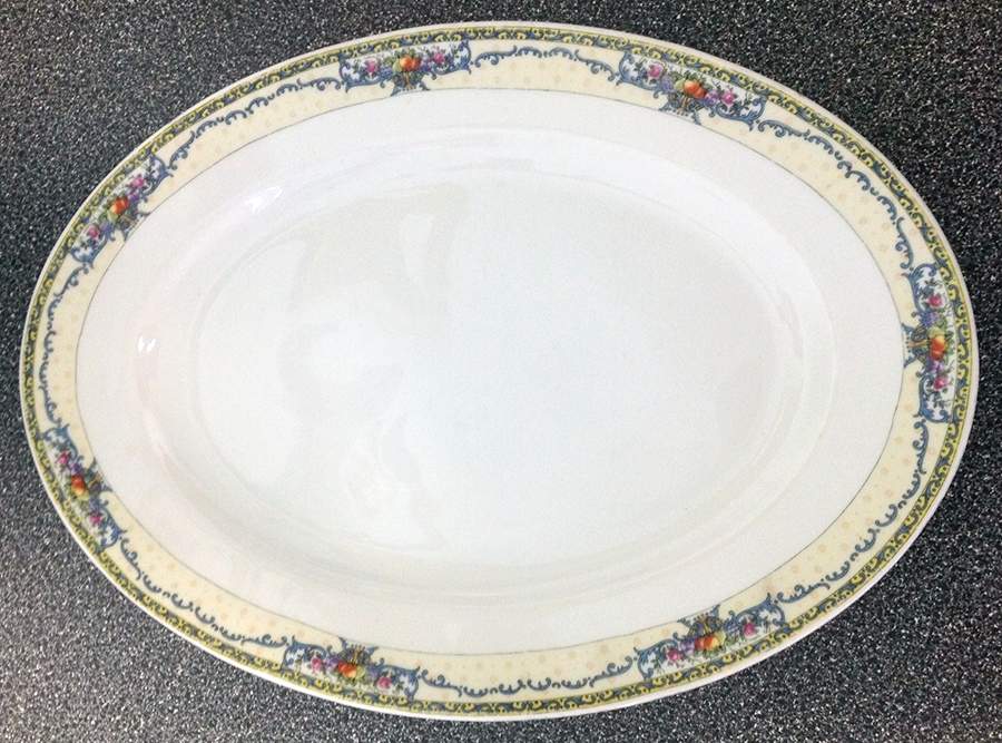 Norfolk 12" Oval Serving Platter by Victoria (Czech)-1