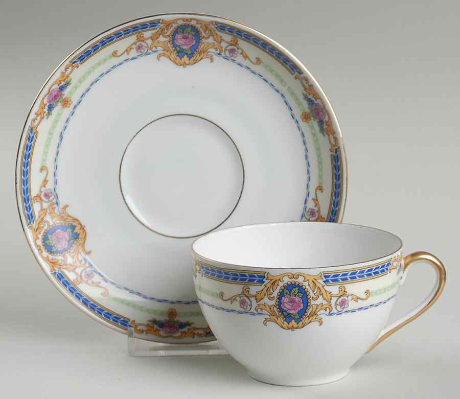 Stratford Flat Cup & Saucer Set by Victoria (Czech)-1