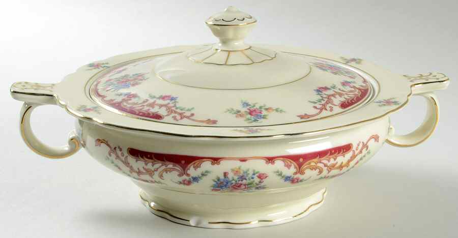 VIT101 Round Covered Vegetable by Victoria (Czech)-1