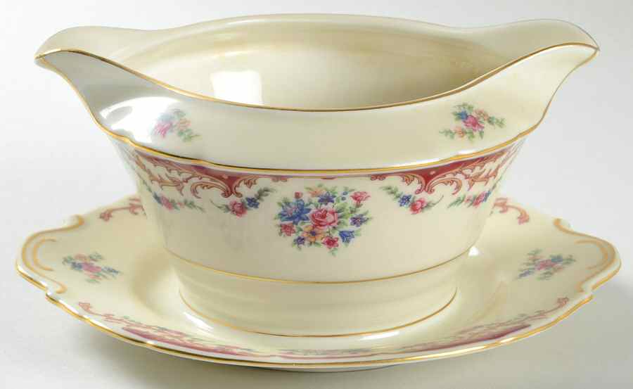 VIT101 Gravy Boat with Attached Underplate by Victoria (Czech)-1