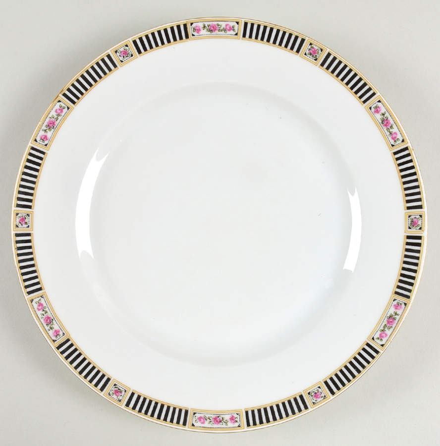 VIT12 Dinner Plate by Victoria (Czech)-1