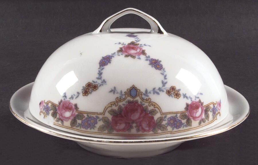 VIT13 Round Covered Butter by Victoria (Czech)-1