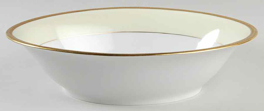 VIT23  10" Oval Vegetable Bowl by Victoria (Czech)-1