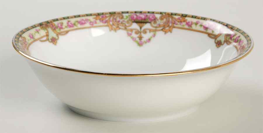 VIT24 Coupe Cereal Bowl by Victoria (Czech)-1