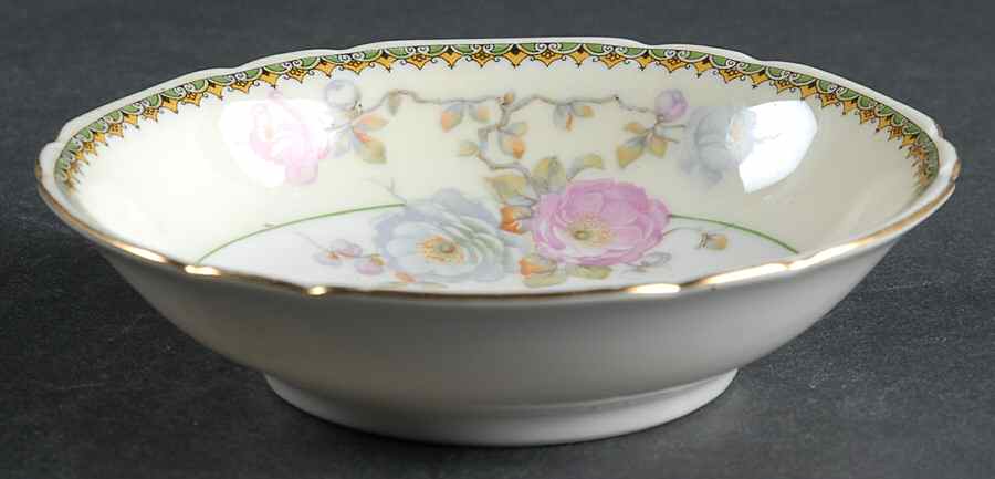 VIT25 (CZECH) Fruit/Dessert (Sauce) Bowl by Victoria (Czech)-1