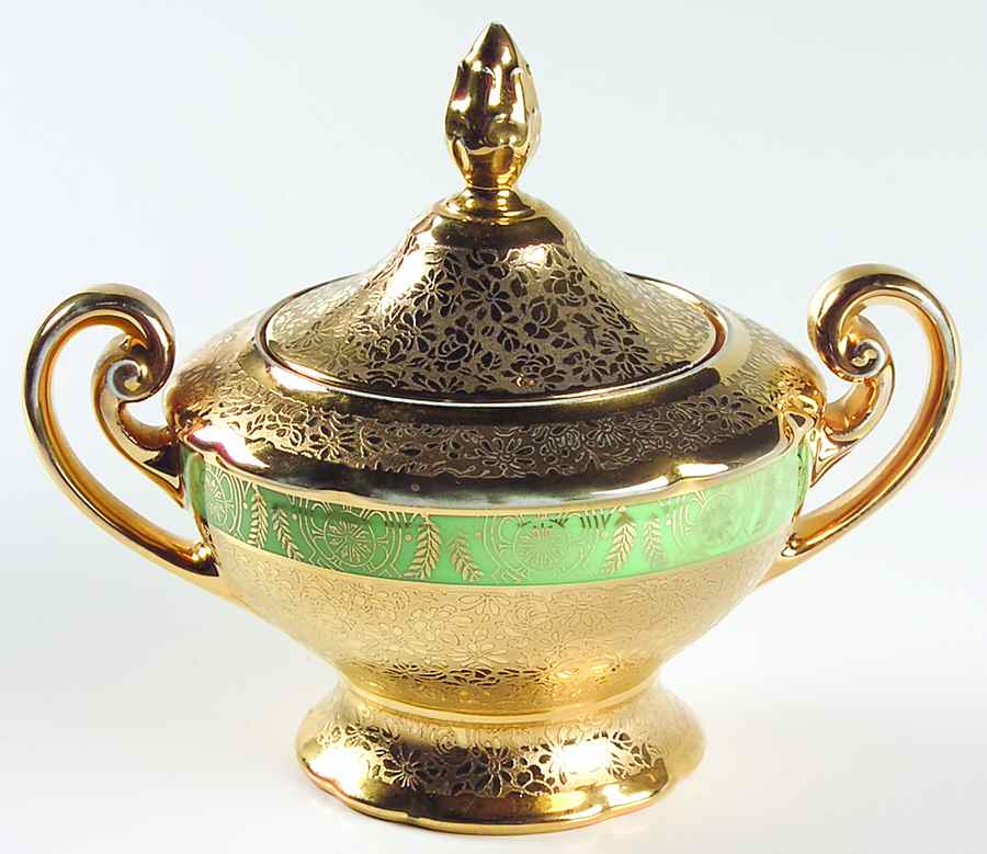 VIT26 (CZECHOSLOVAKIA) Sugar Bowl & Lid by Victoria (Czech)-1