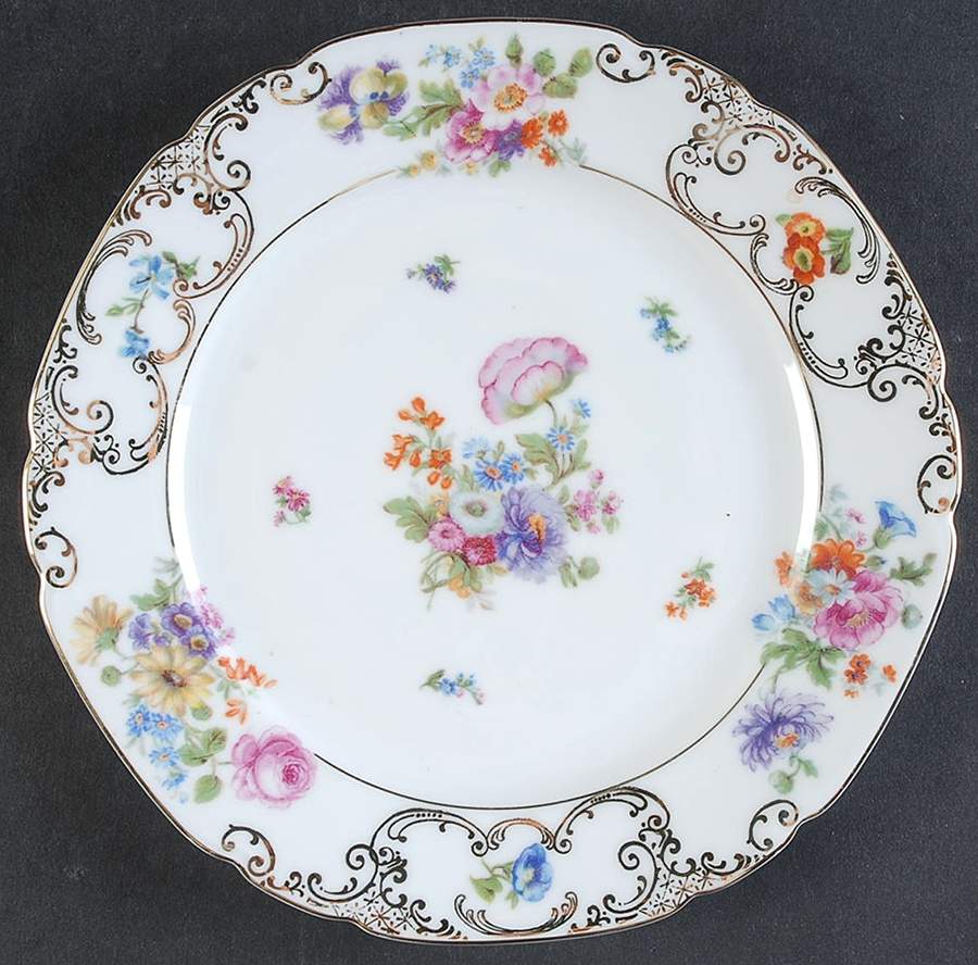 VIT3 Salad Plate by Victoria (Czech)-1