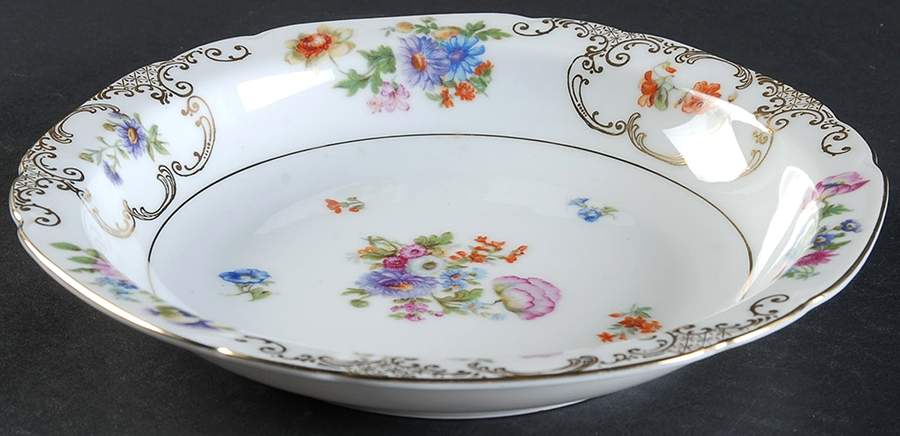 VIT3 Rim Soup Bowl by Victoria (Czech)-1