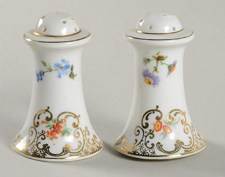 VIT3 Salt & Pepper Set by Victoria (Czech)-1