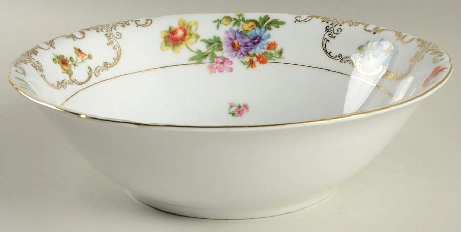 VIT3 10" Round Vegetable Bowl by Victoria (Czech)-1