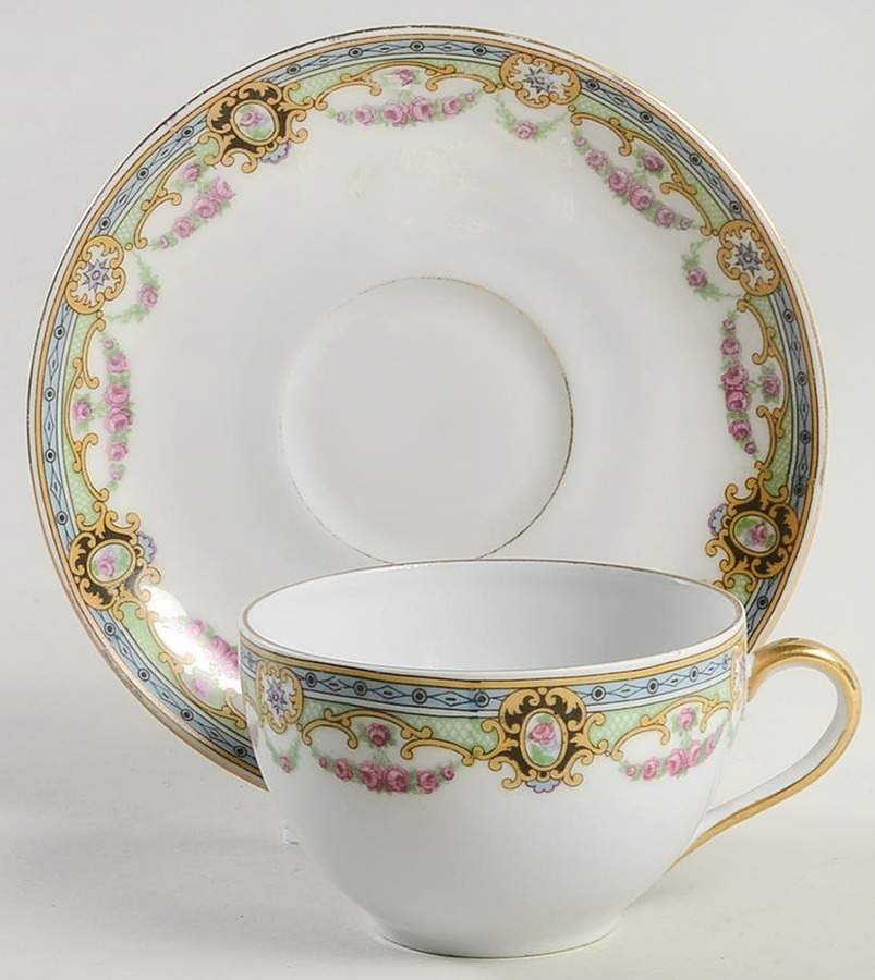 VIT34 Flat Cup & Saucer Set by Victoria (Czech)-1