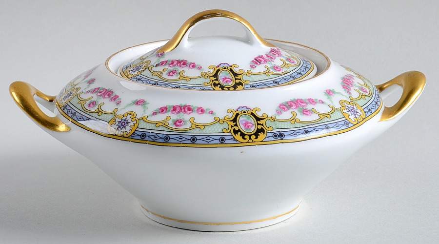 VIT34 Sugar Bowl & Lid by Victoria (Czech)-1