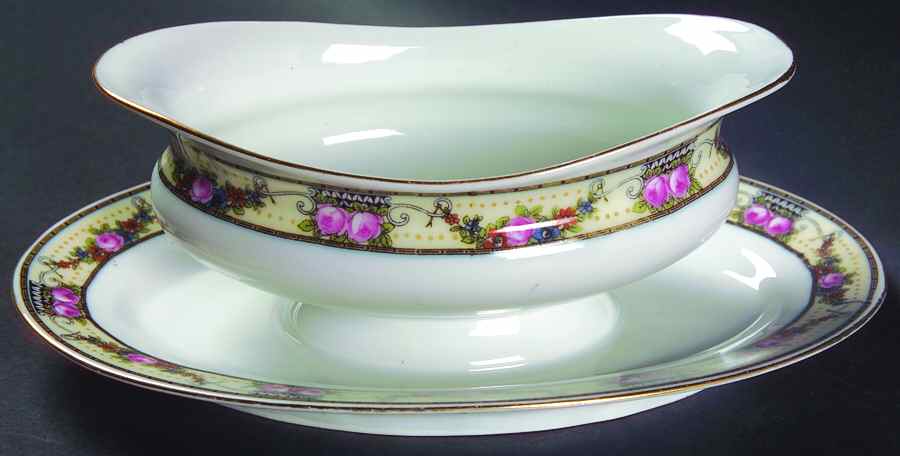 VIT43 Gravy Boat with Attached Underplate by Victoria (Czech)-1