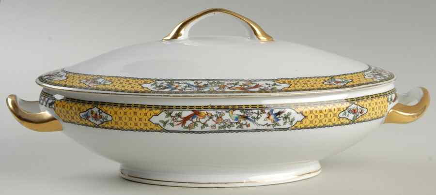 VIT45 Oval Covered Vegetable by Victoria (Czech)-1
