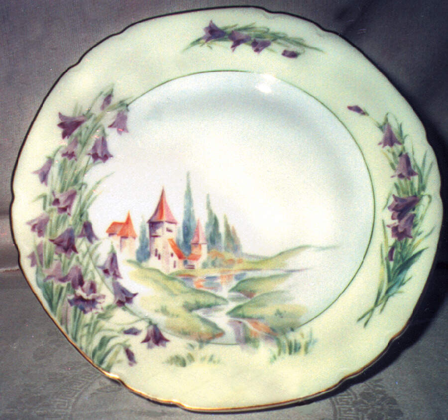 VIT49 Dinner Plate by Victoria (Czech)-1