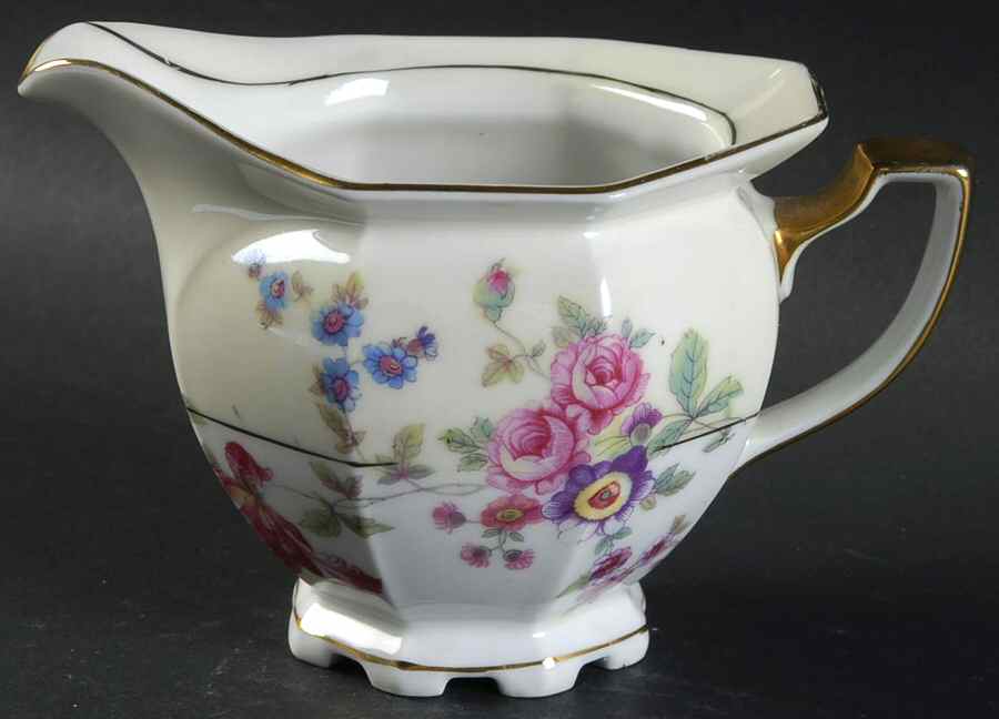 VIT55 Creamer by Victoria (Czech)-1
