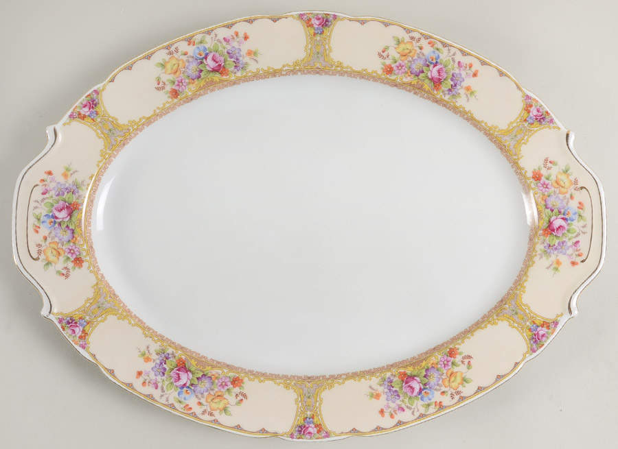VIT62 15" Oval Serving Platter by Victoria (Czech)-1
