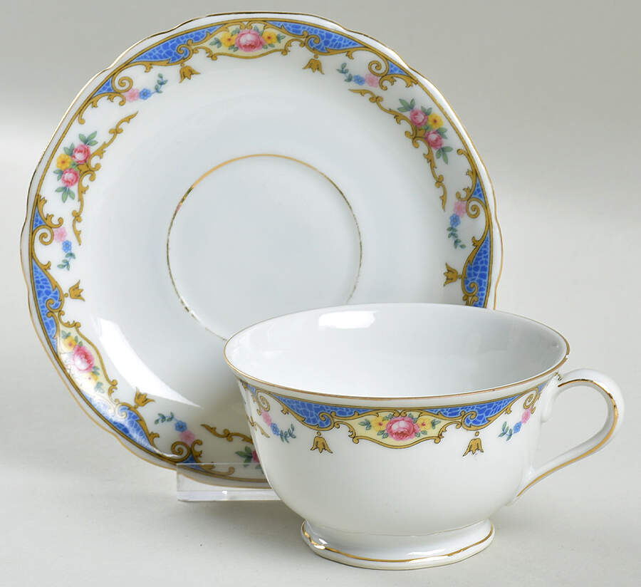 VIT76 Footed Cup & Saucer Set by Victoria (Czech)-1
