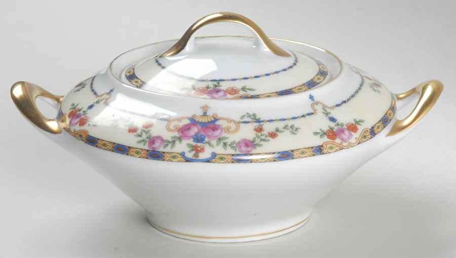 Warwick Sugar Bowl & Lid by Victoria (Czech)-1