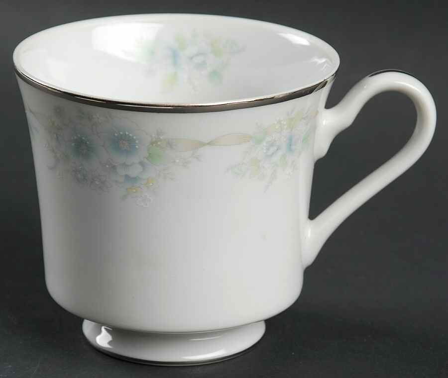 Blue Bell Footed Cup by Viletta-1