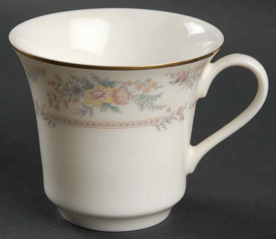 Charleston Flat Cup by Viletta-1