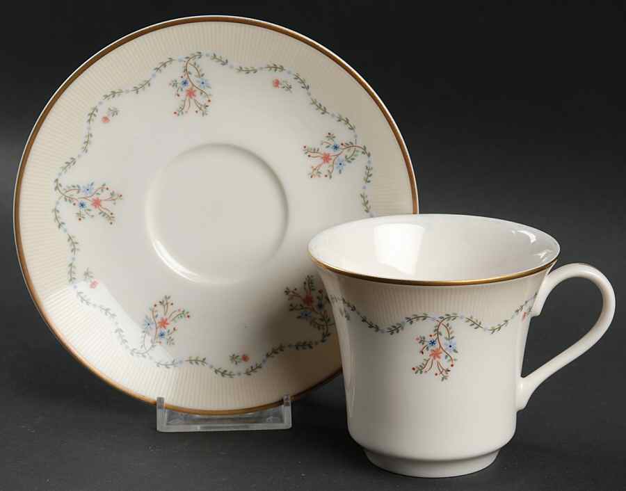 Chanson Flat Cup & Saucer Set by Viletta-1