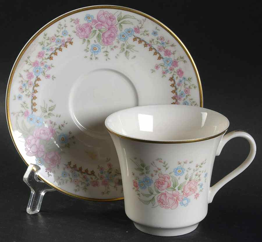 Chelsea Flowers Flat Cup & Saucer Set by Viletta-1