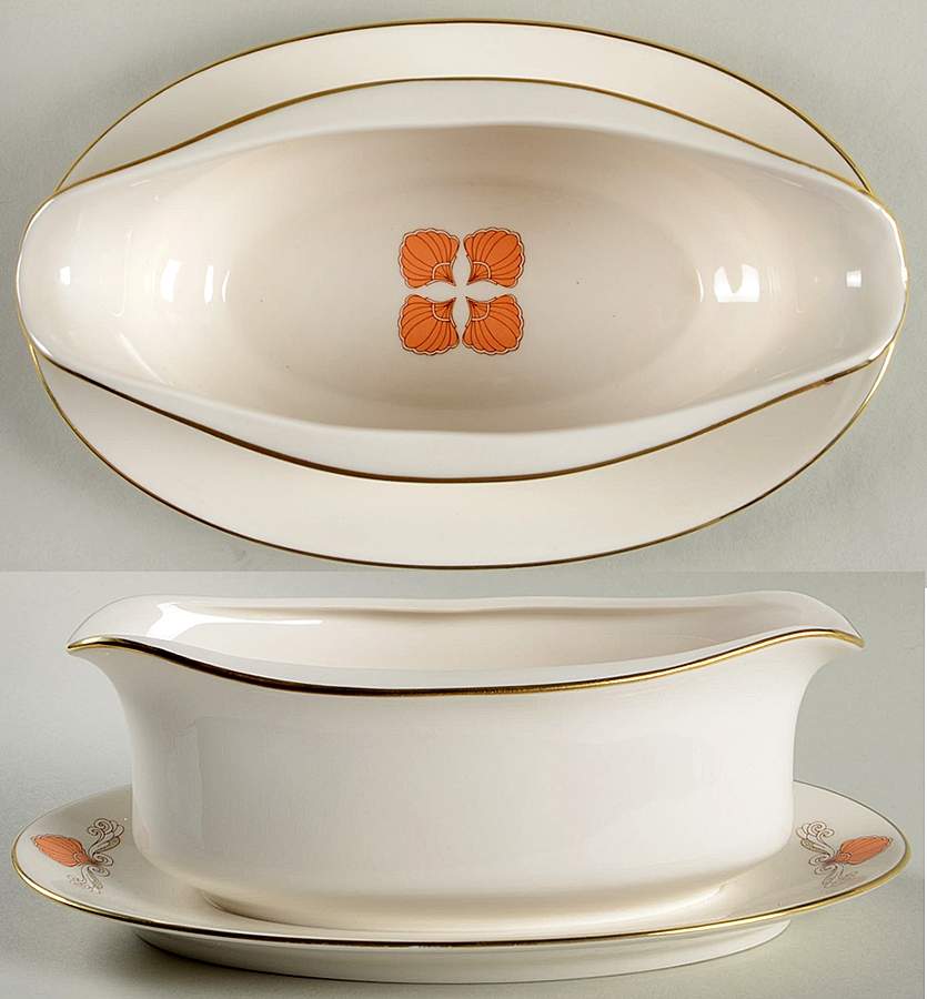 Palm Beach Gravy Boat with Attached Underplate by Viletta-1