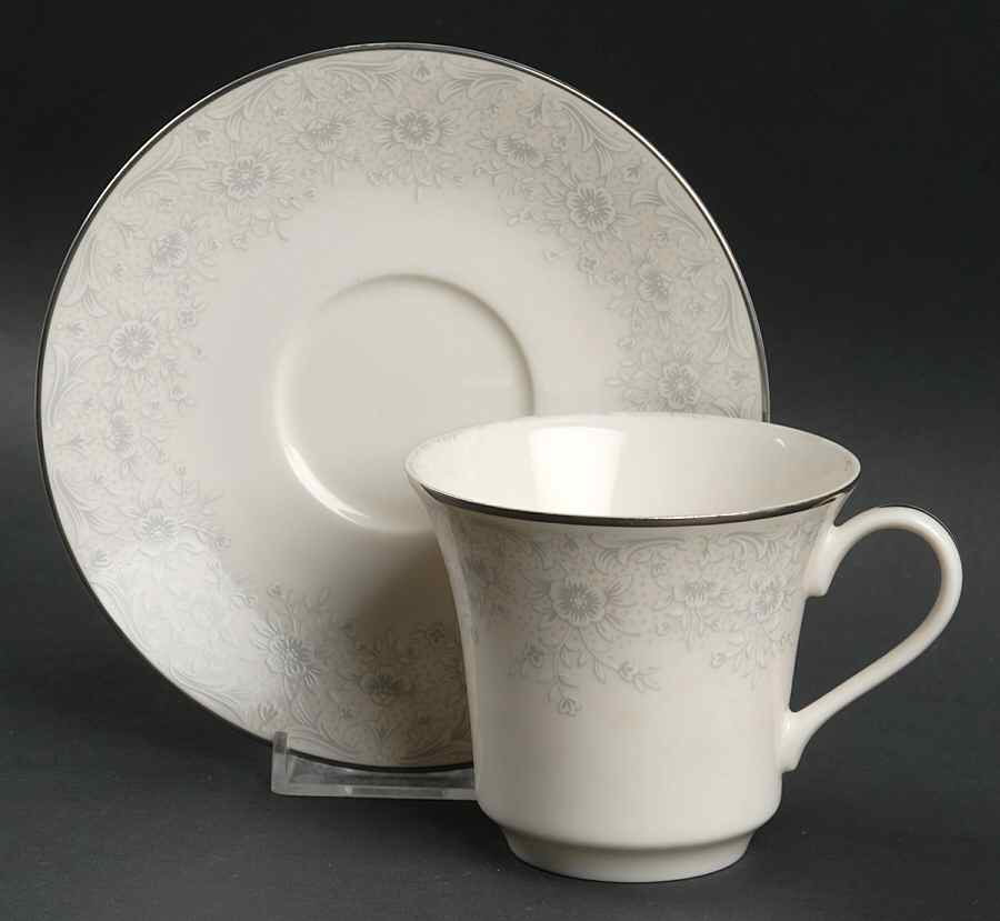 Vanessa Flat Cup & Saucer Set by Viletta-1