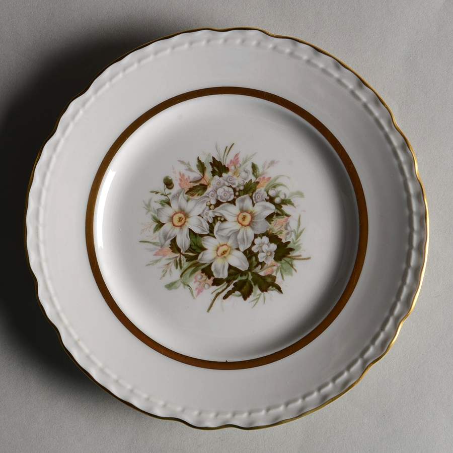 April Bread & Butter Plate by Vogue-1