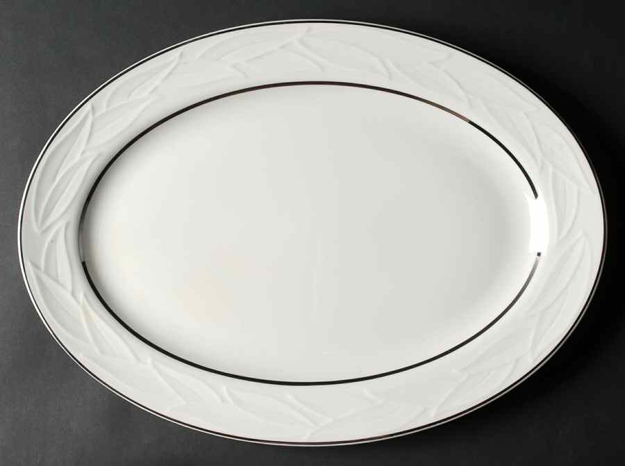 Concerto Platinum 15" Oval Serving Platter by Vogue-1