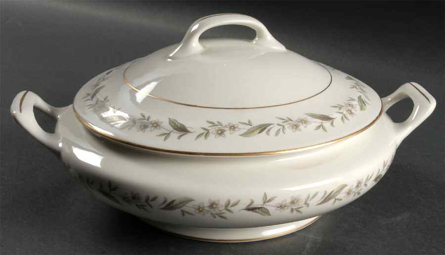 Gardenia Round Covered Vegetable by Vogue-1