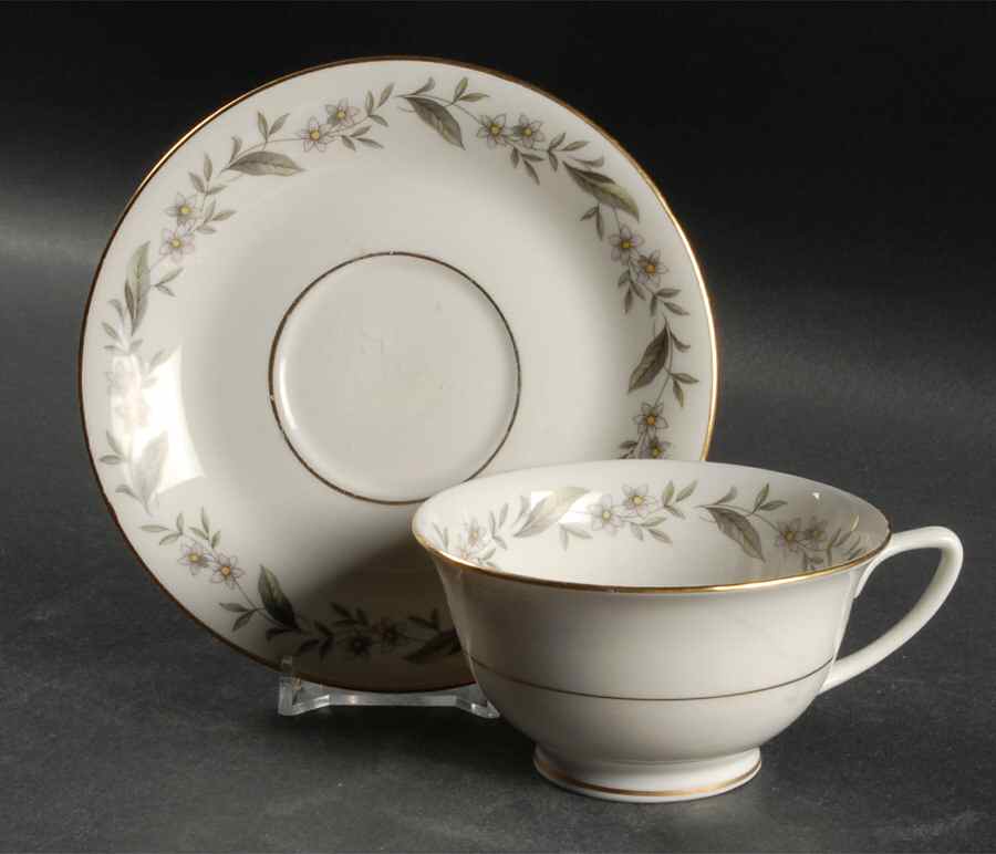 Gardenia Footed Cup & Saucer Set by Vogue-1