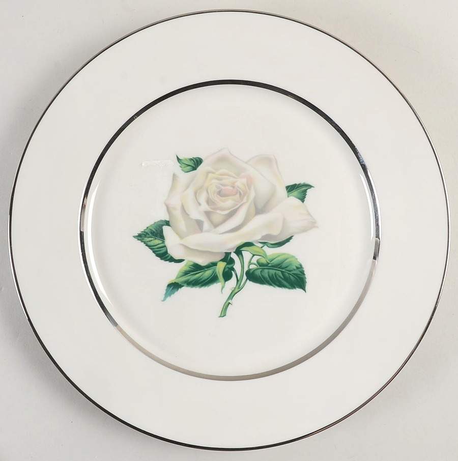 Manor House Dinner Plate by Vogue-1