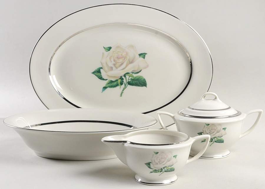 Manor House 5 Piece Hostess Set by Vogue-1