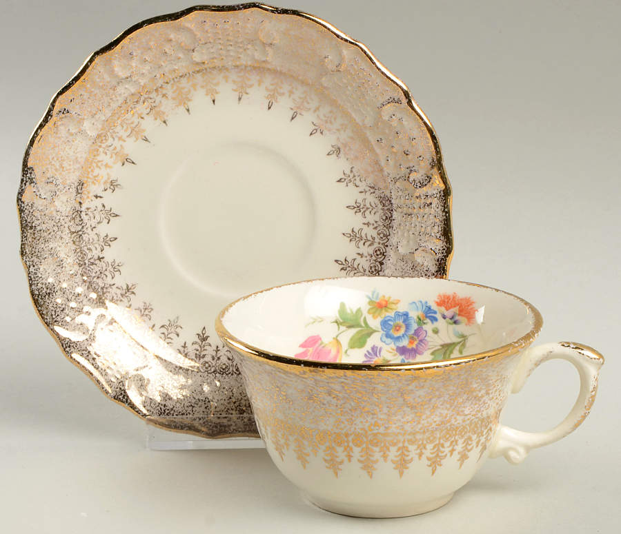 VOG16 Flat Cup & Saucer Set by Vogue-1